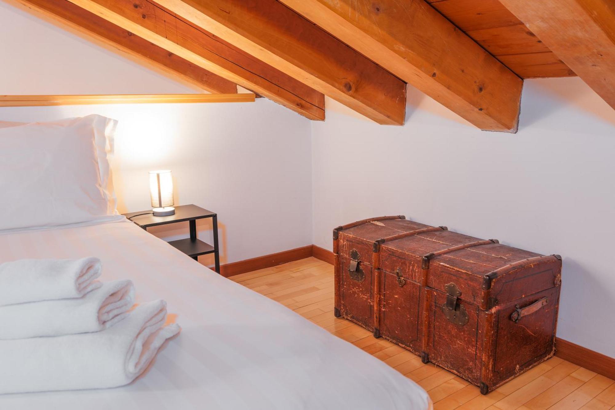 Keys Of Italy - Salutati Stylish Bedroom Milan