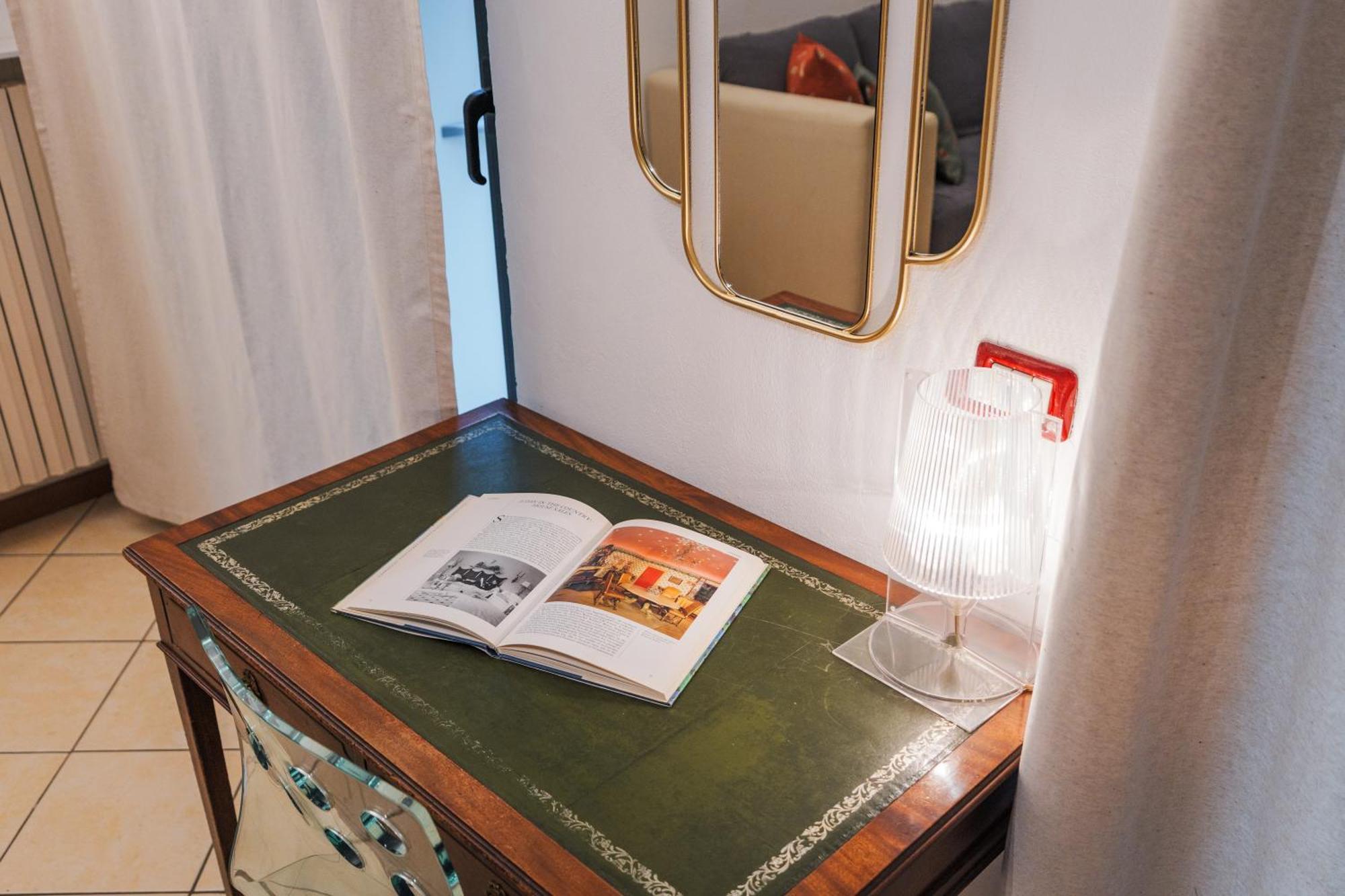 Keys Of Italy - Salutati Stylish Bedroom * Milan