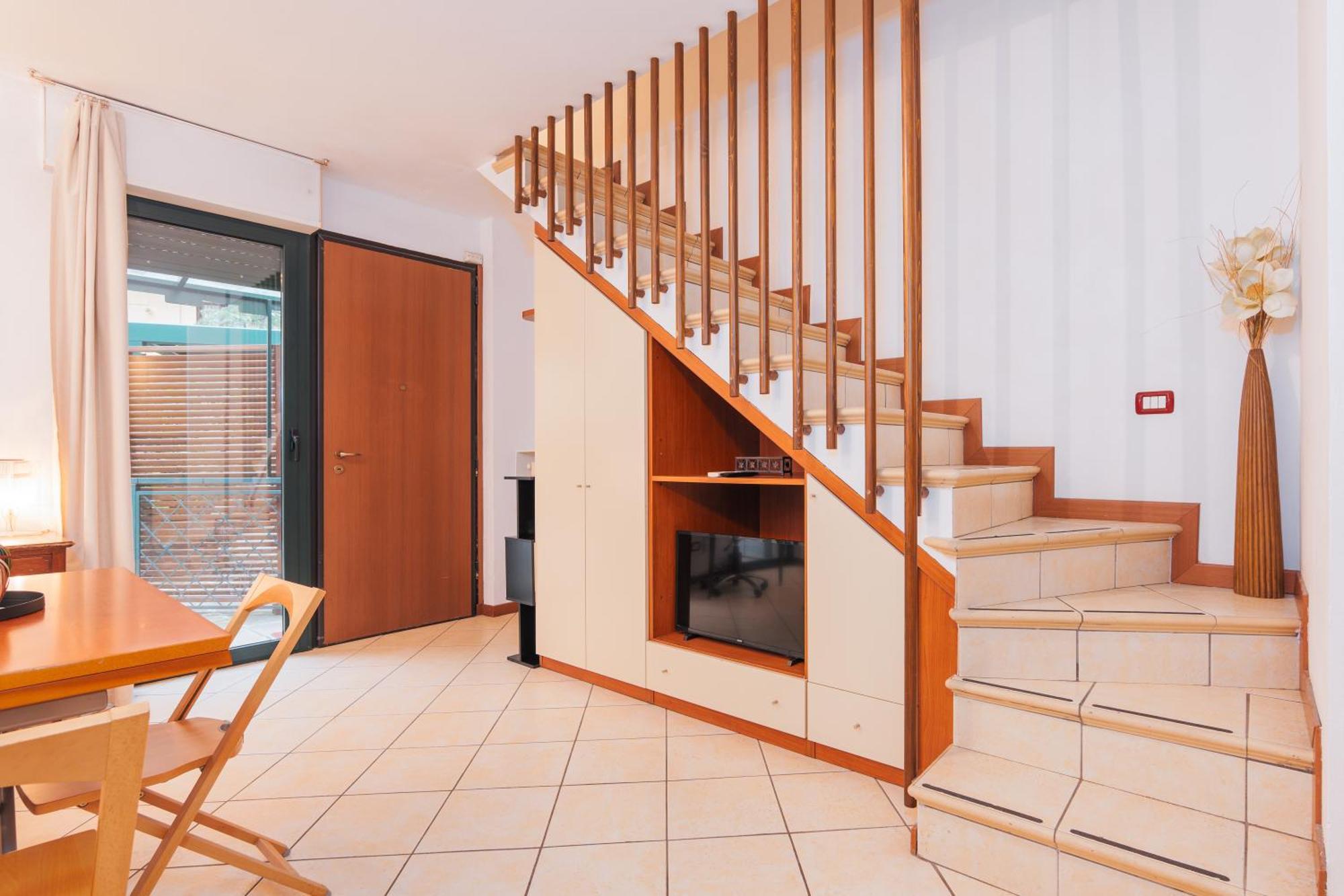 Keys Of Italy - Salutati Stylish Bedroom Appartement Milan